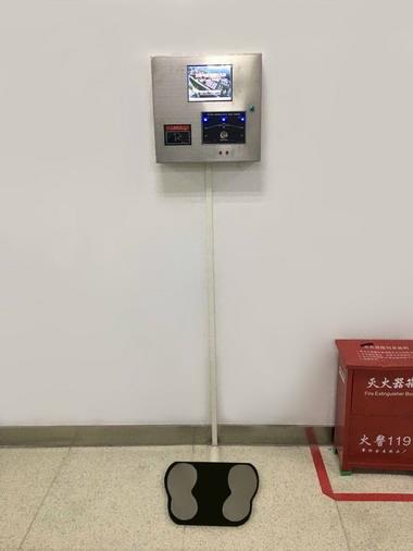 壁掛式ESD測試儀 惠州藍微電子第二批 (1).jpg